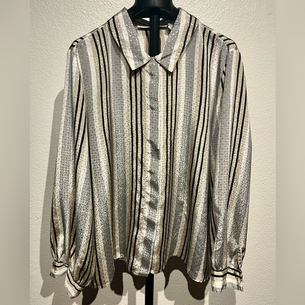 Vintage Galinda Wang Beige Striped Button-up Blouse Top - Size 16 (Women’s)